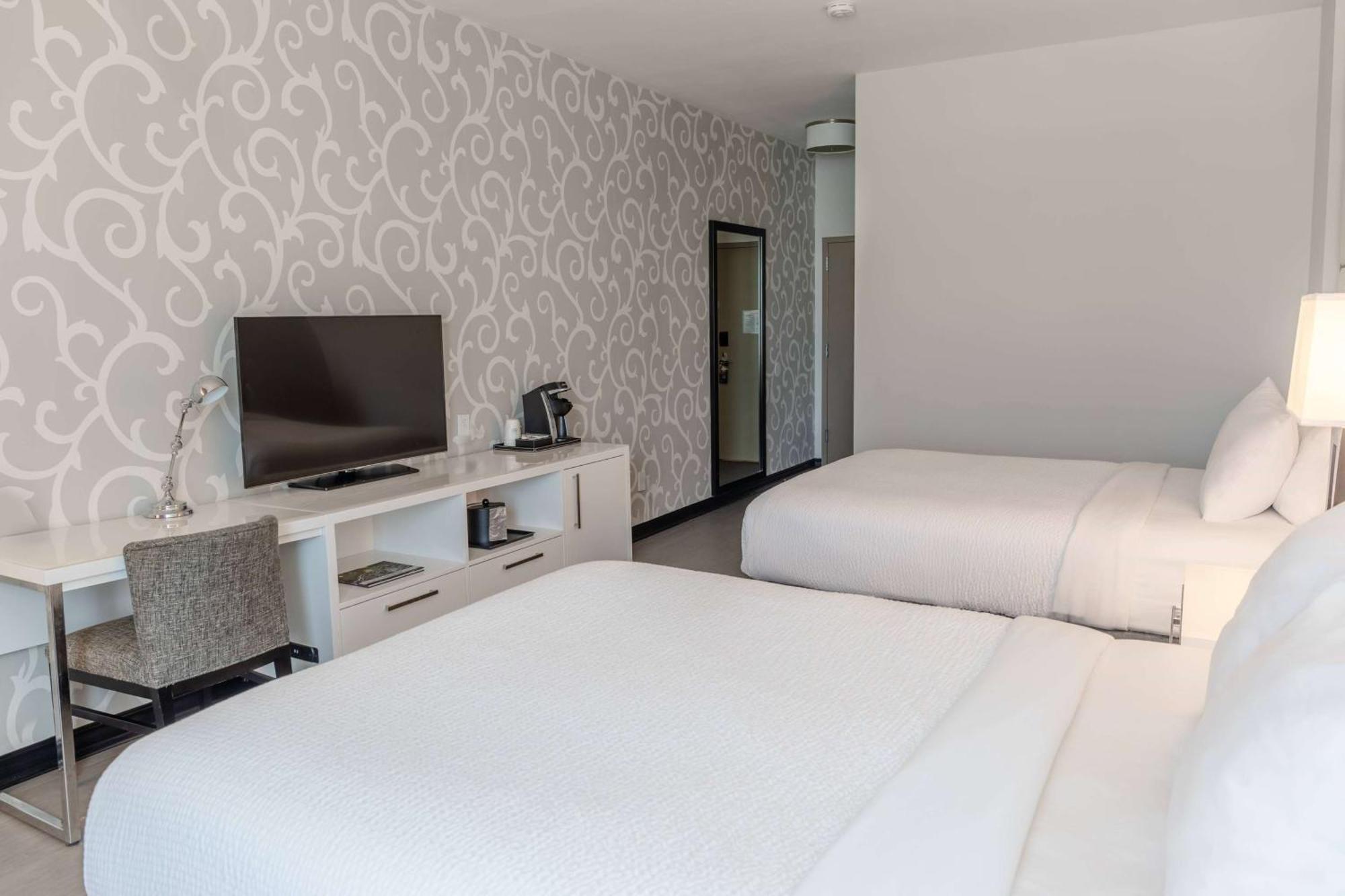 TRYP by Wyndham Savannah Exteriör bild
