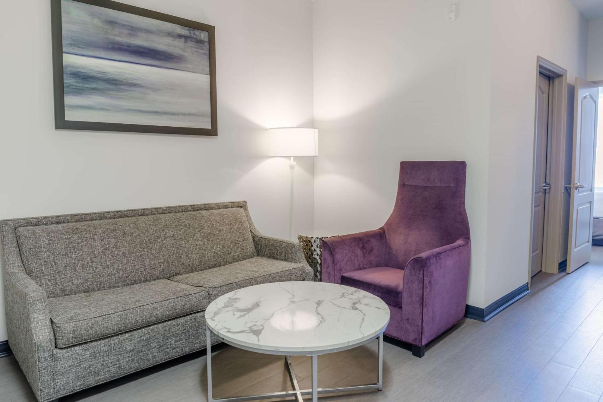 TRYP by Wyndham Savannah Exteriör bild