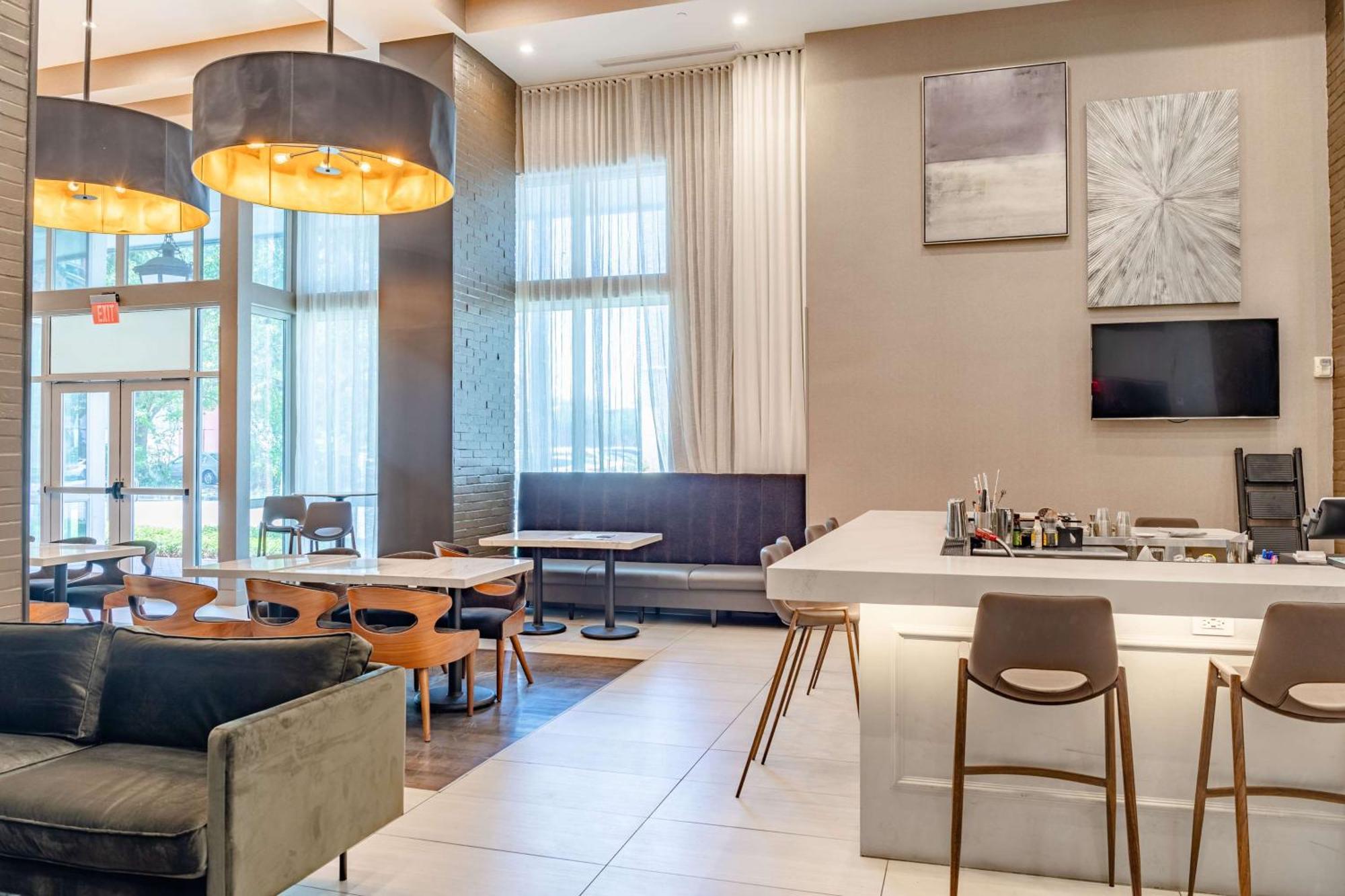 TRYP by Wyndham Savannah Exteriör bild