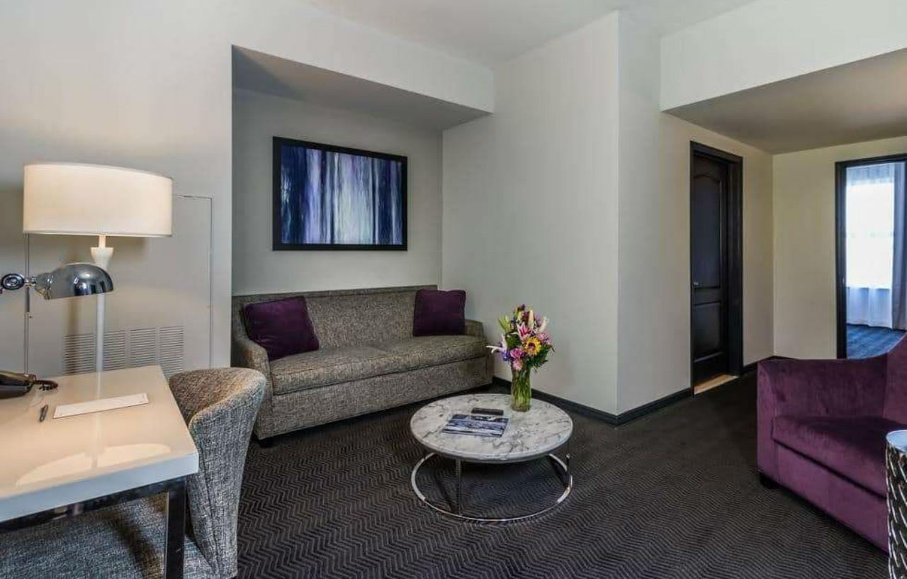 TRYP by Wyndham Savannah Exteriör bild